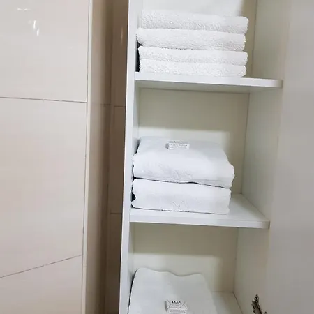 Plaja Reyna شقة *